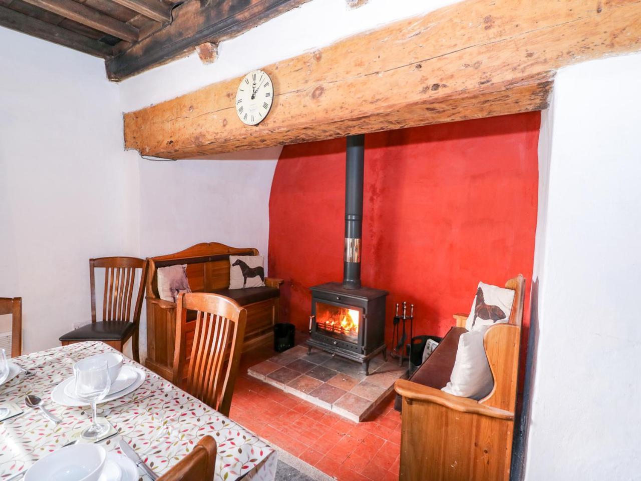 Llwyncadfor Farm Villa Llangunllo Kültér fotó