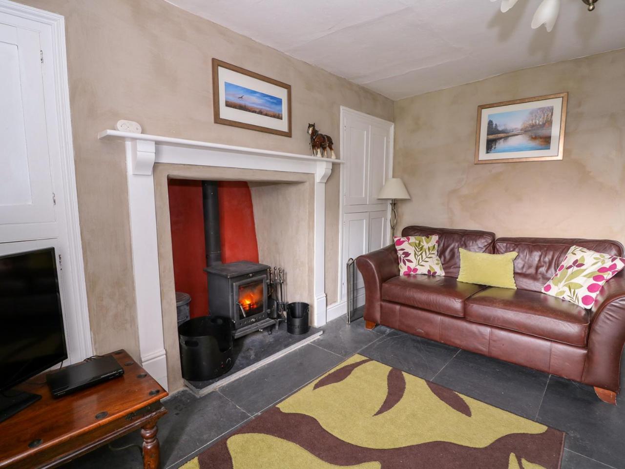 Llwyncadfor Farm Villa Llangunllo Kültér fotó