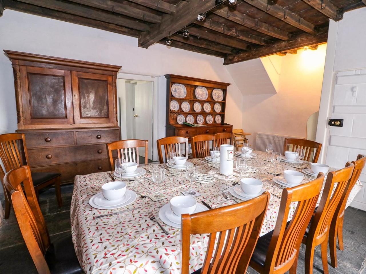 Llwyncadfor Farm Villa Llangunllo Kültér fotó