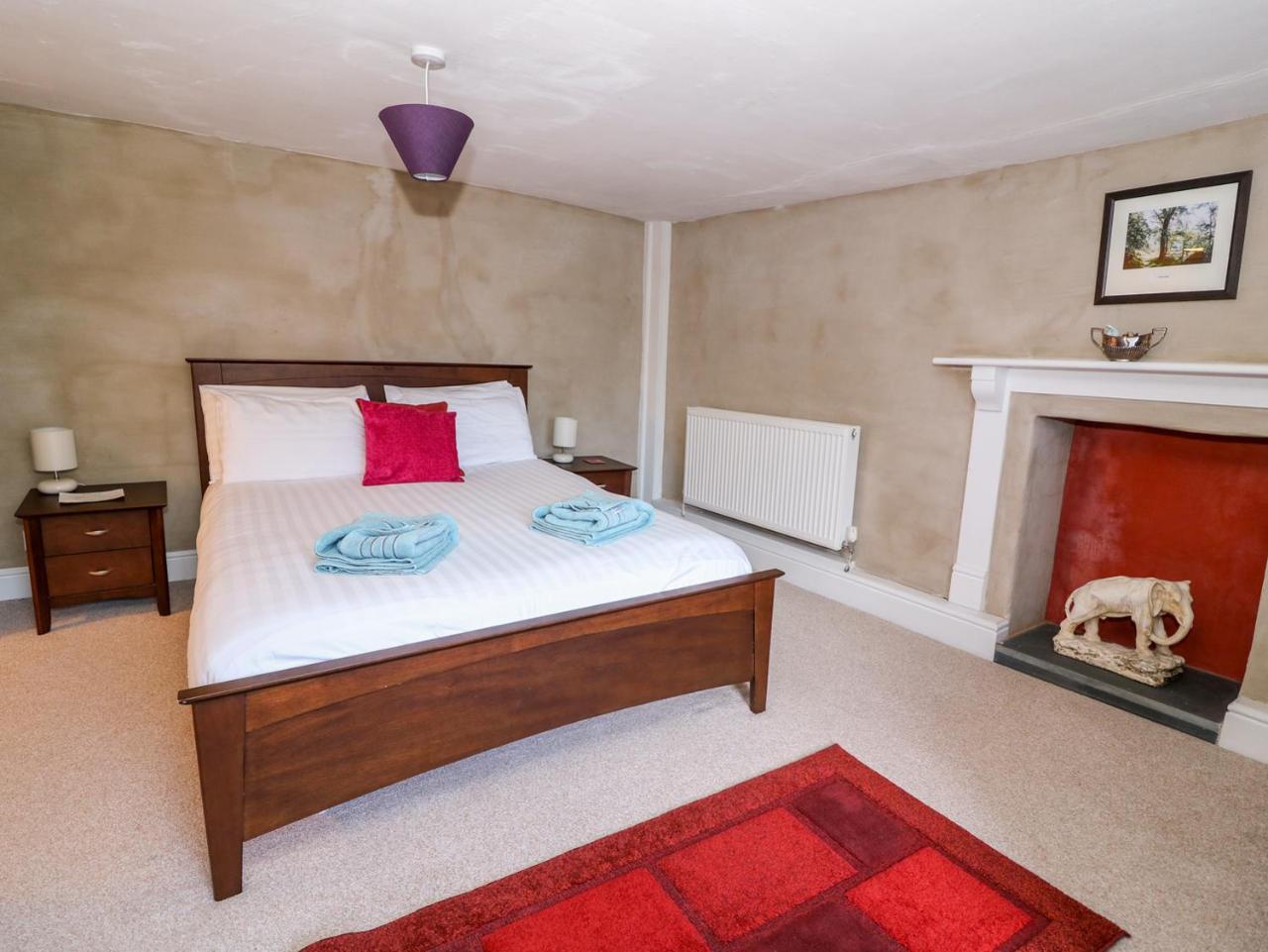 Llwyncadfor Farm Villa Llangunllo Kültér fotó